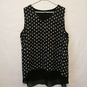 EST 1946 Sleeveless Polka Dot Blouse